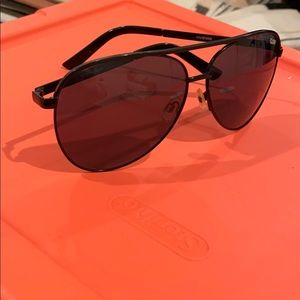 Quay Vivianne Sunglasses